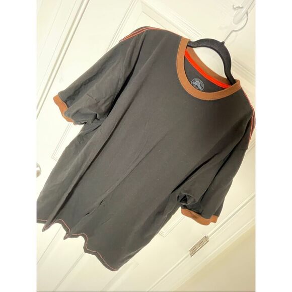 Tommy Bahama Other - Tommy Bahama Relax black tshirt large the good the bad the thirsty parrots